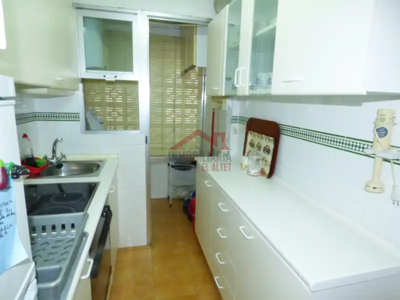 Apartments for rent in Calle Málaga, Los Arenales del Sol