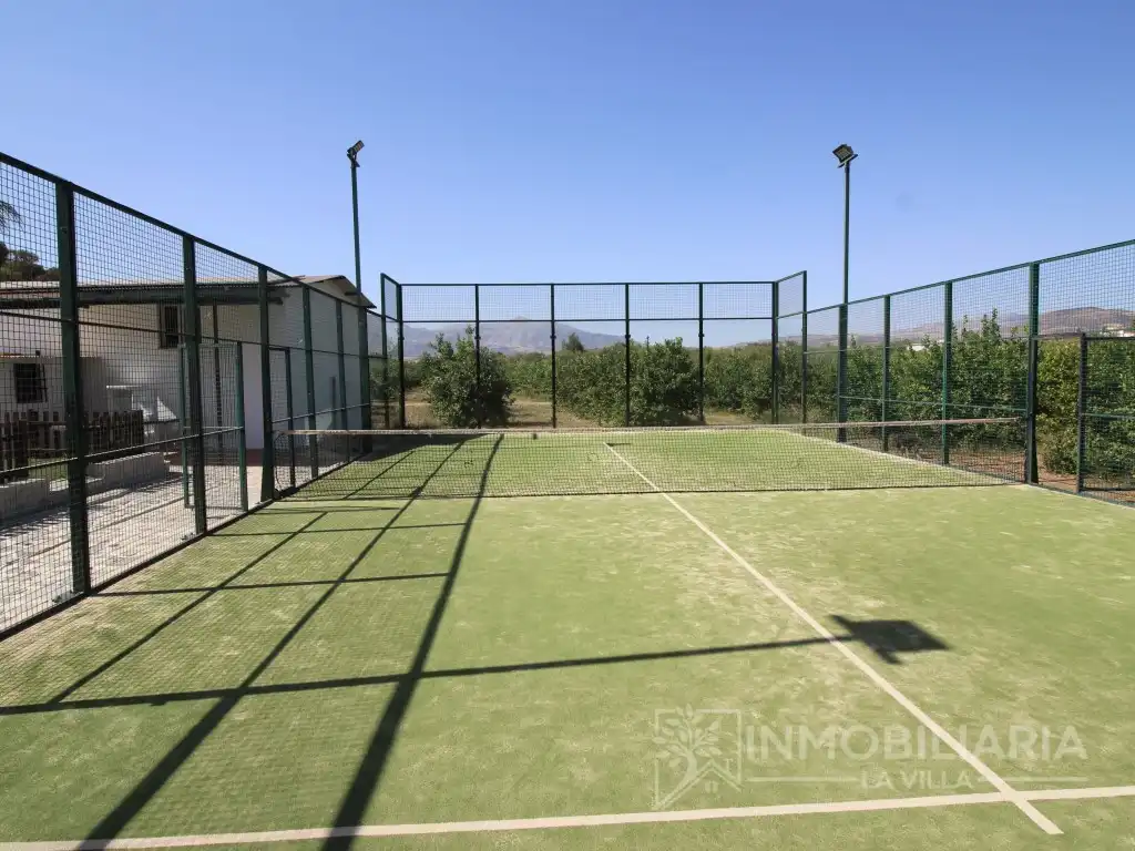 Terrassa de Casa o xalet en venda en Álora amb Aire condicionat, Jardí privat i Terrassa
