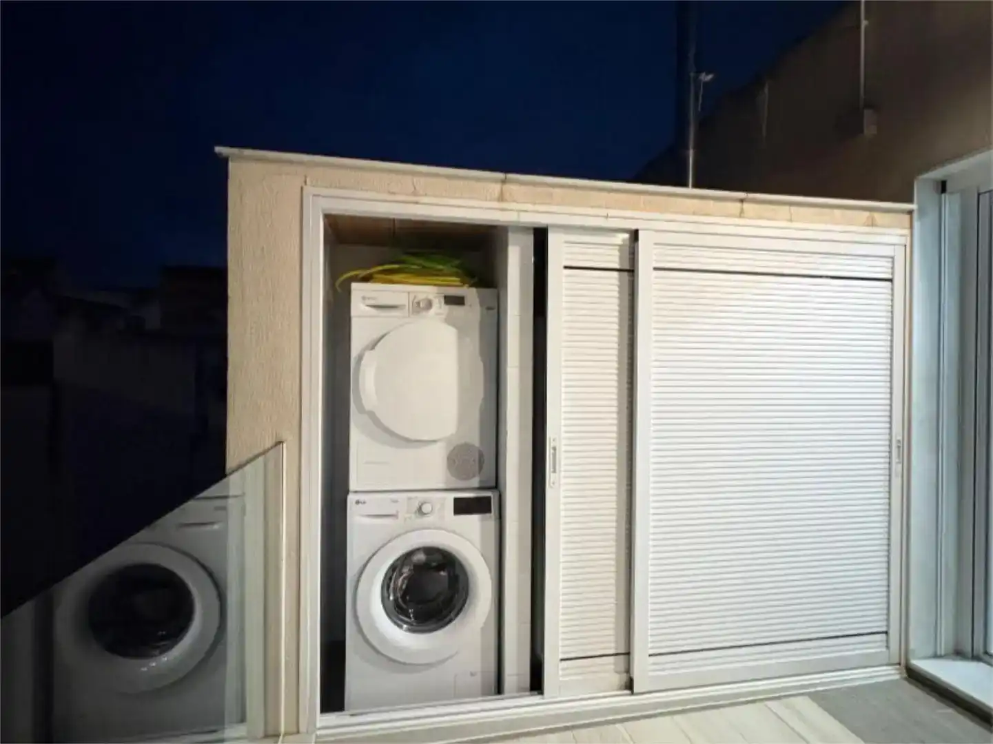 Flat for sale in El Carpio  with Air Conditioner and Balcony