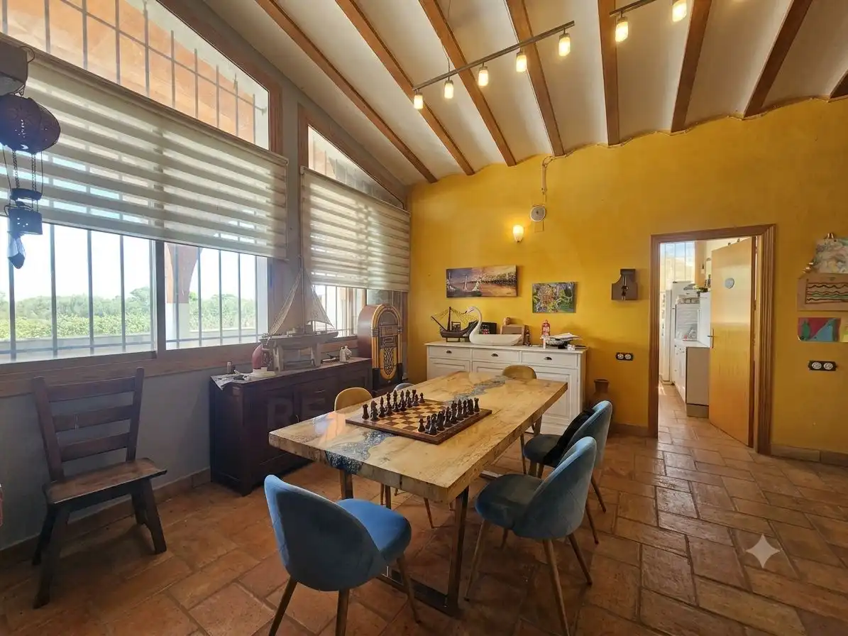 Casa rústica con piscina en venta en Montbrió del Camp, imagen 12