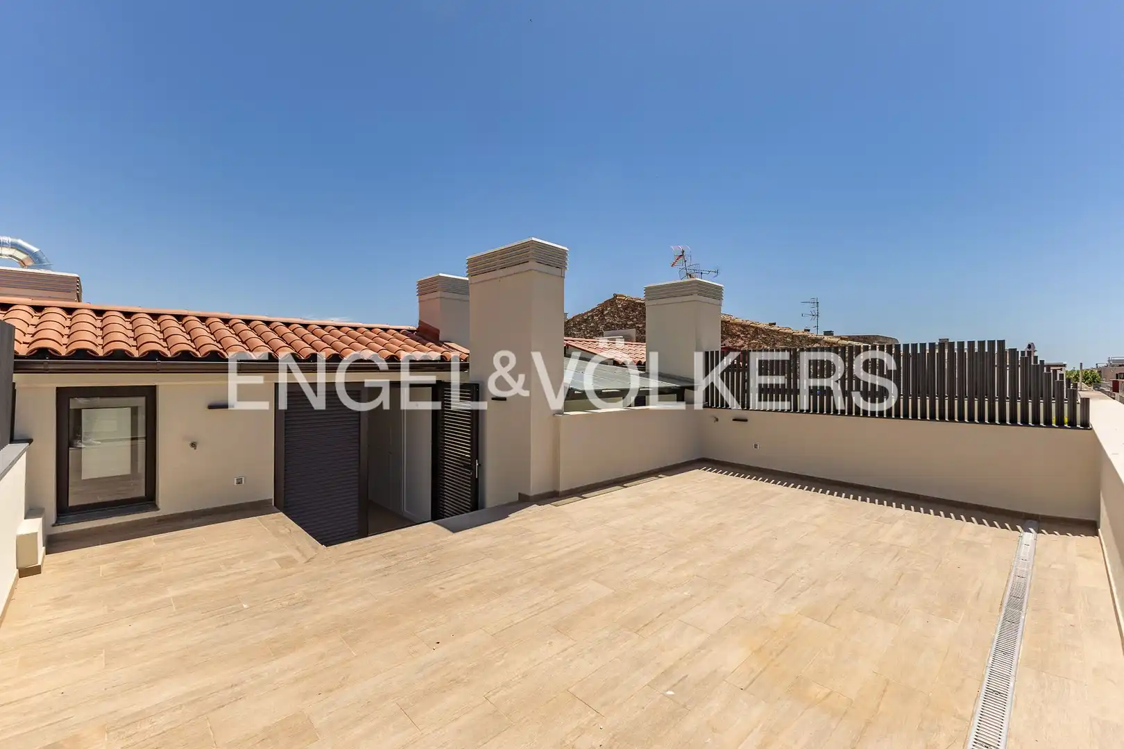 Terraza de Ático en venta en Vilanova i la Geltrú con Aire acondicionado, Calefacción y Terraza