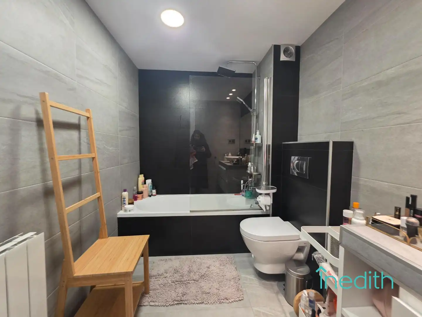 Baño de Casa adosada en venta en Castelldefels con Aire acondicionado, Calefacción y Jardín privado