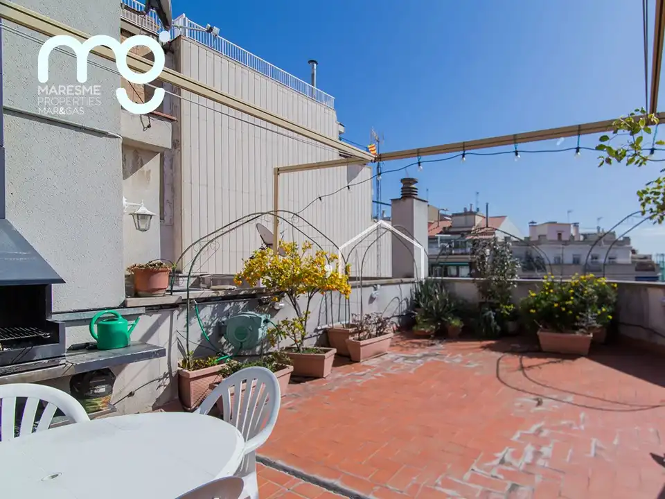 Terraza de Ático en venta en Barcelona con Aire acondicionado, Calefacción y Jardín privado