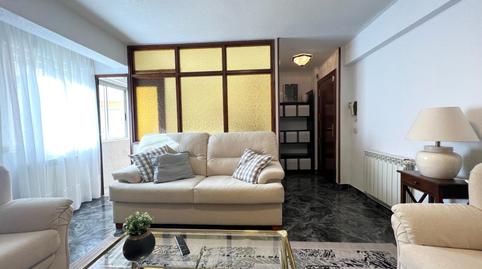 Foto 5 de Piso de alquiler en  Benidorm, Los Castros, Cantabria