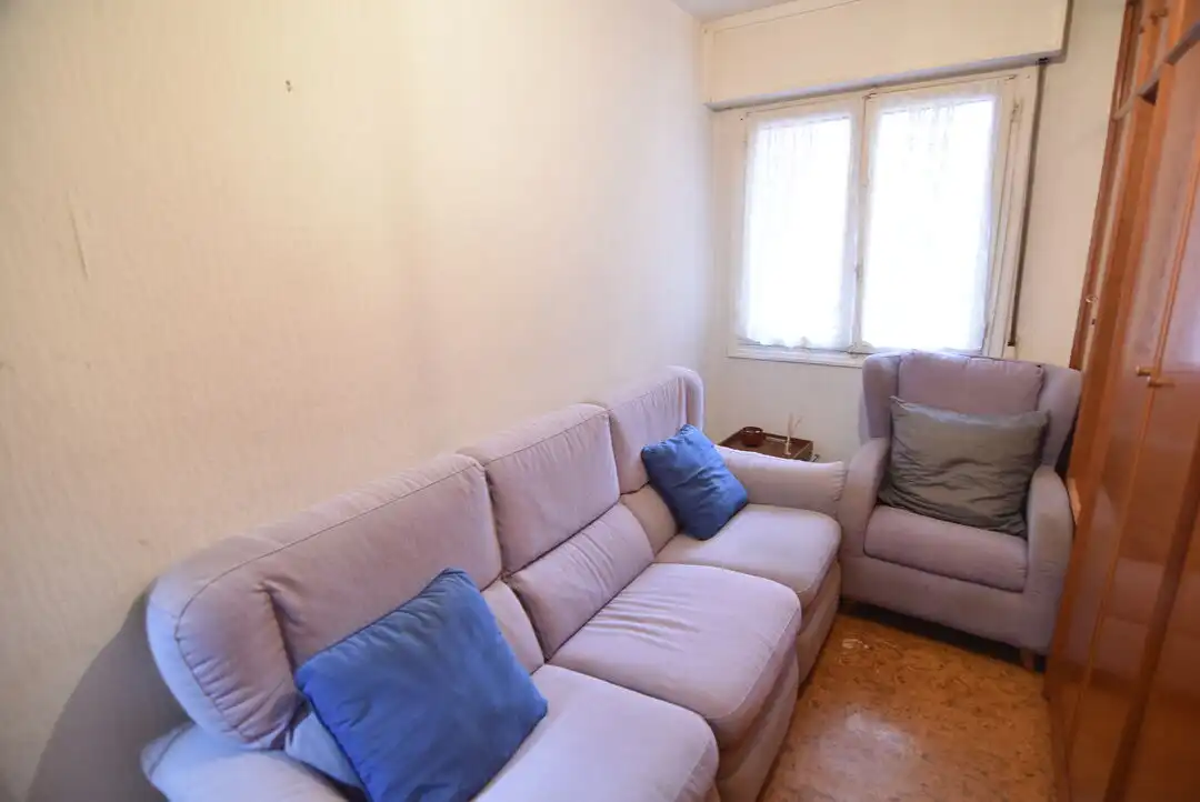 Sala de estar de Piso en venta en Ermua con Amueblado y Balcón