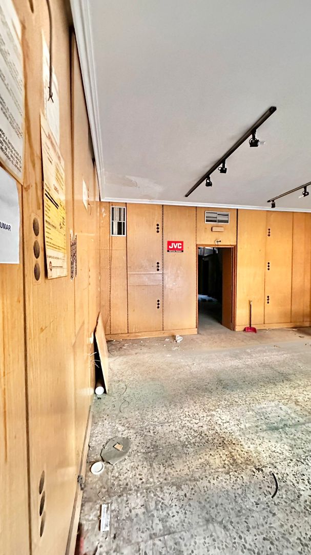 Local en venda en  Madrid Capital amb Aire condicionat