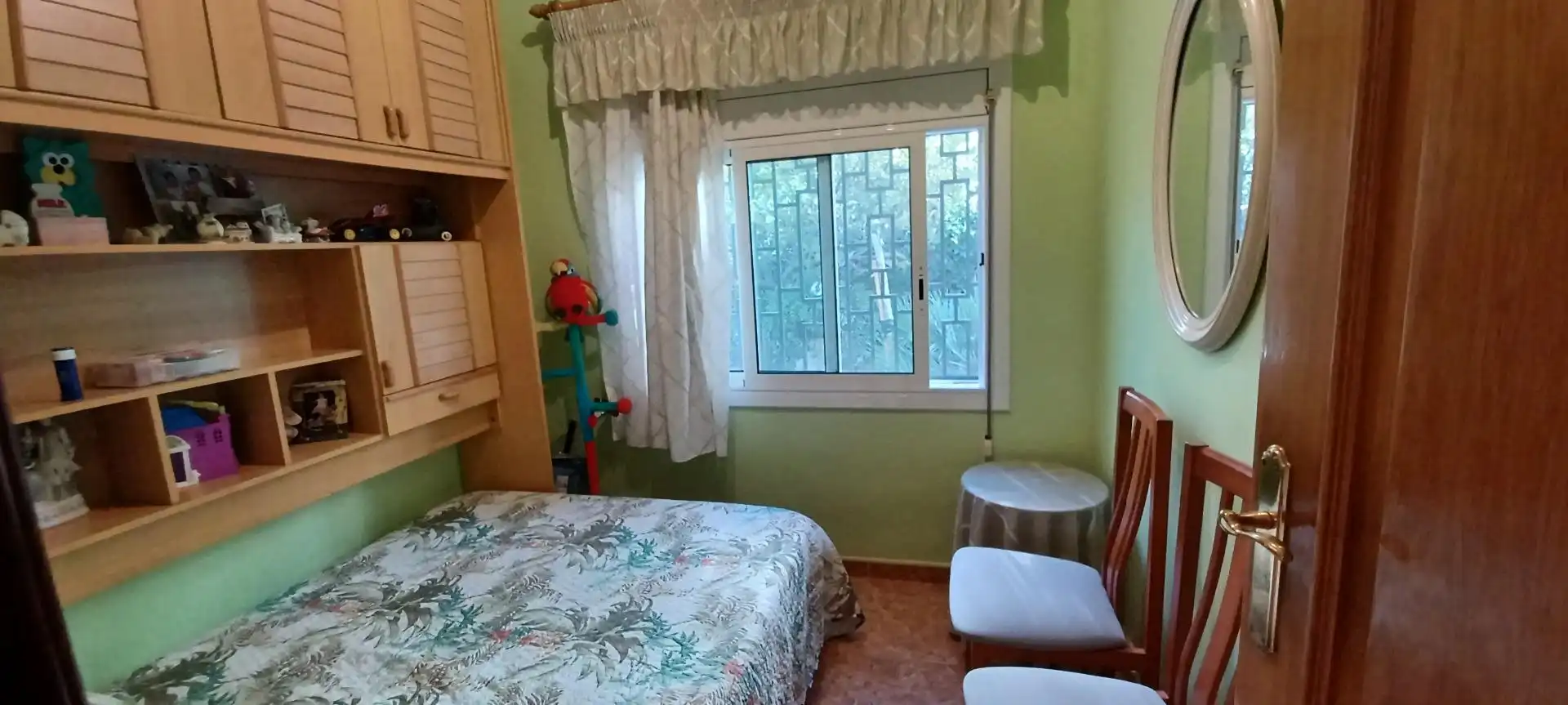 Dormitori de Casa o xalet en venda en Cubelles amb Jardí privat