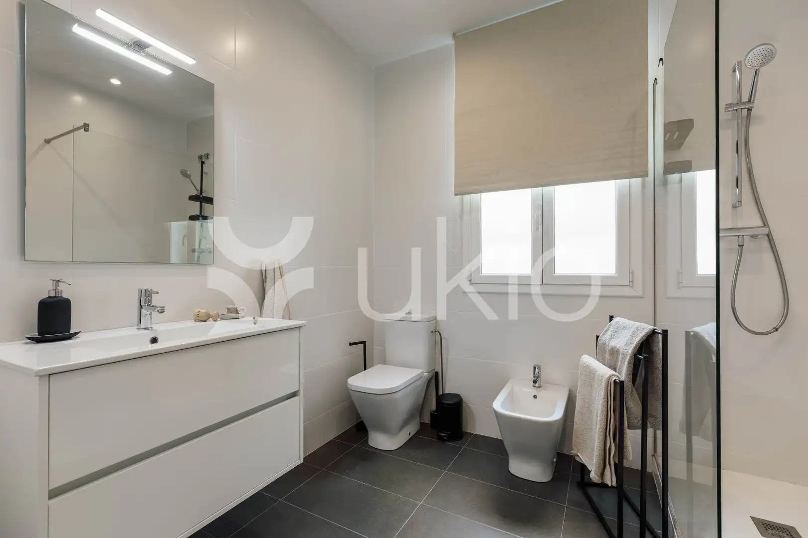 Apartamento con terraza en alquiler en Rambla de Catalunya, imagen 22