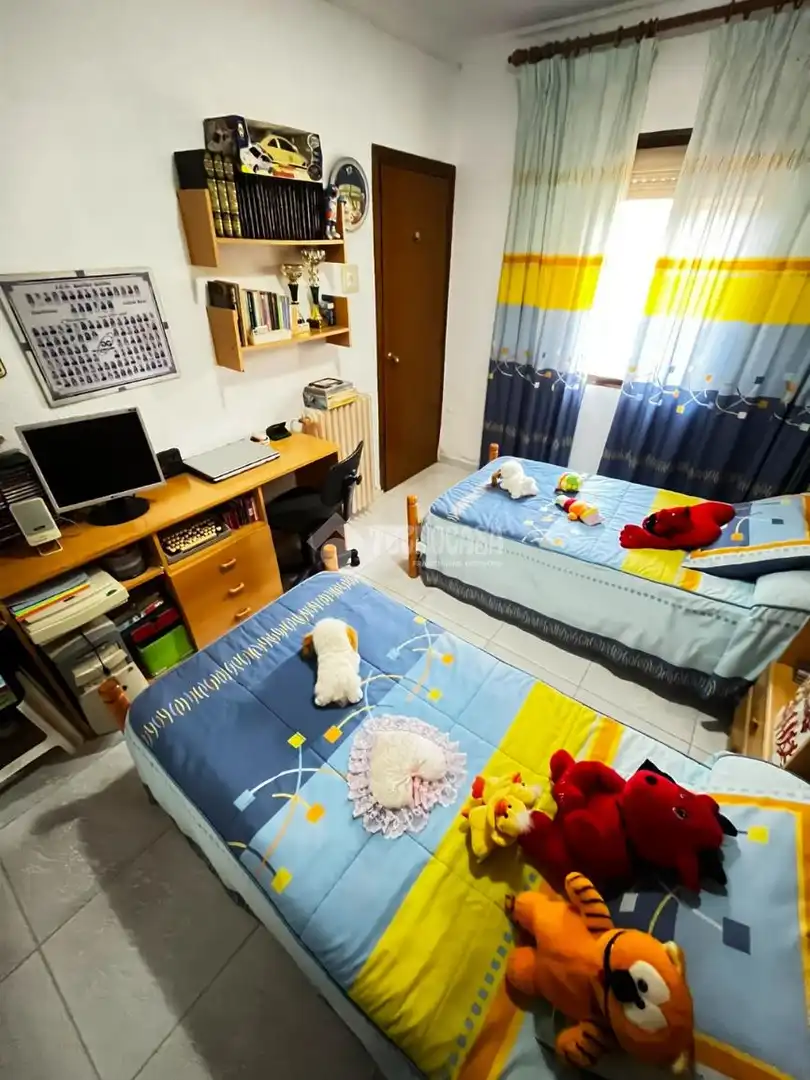 Schlafzimmer von Einfamilien-Reihenhaus zum Verkauf in Puertollano