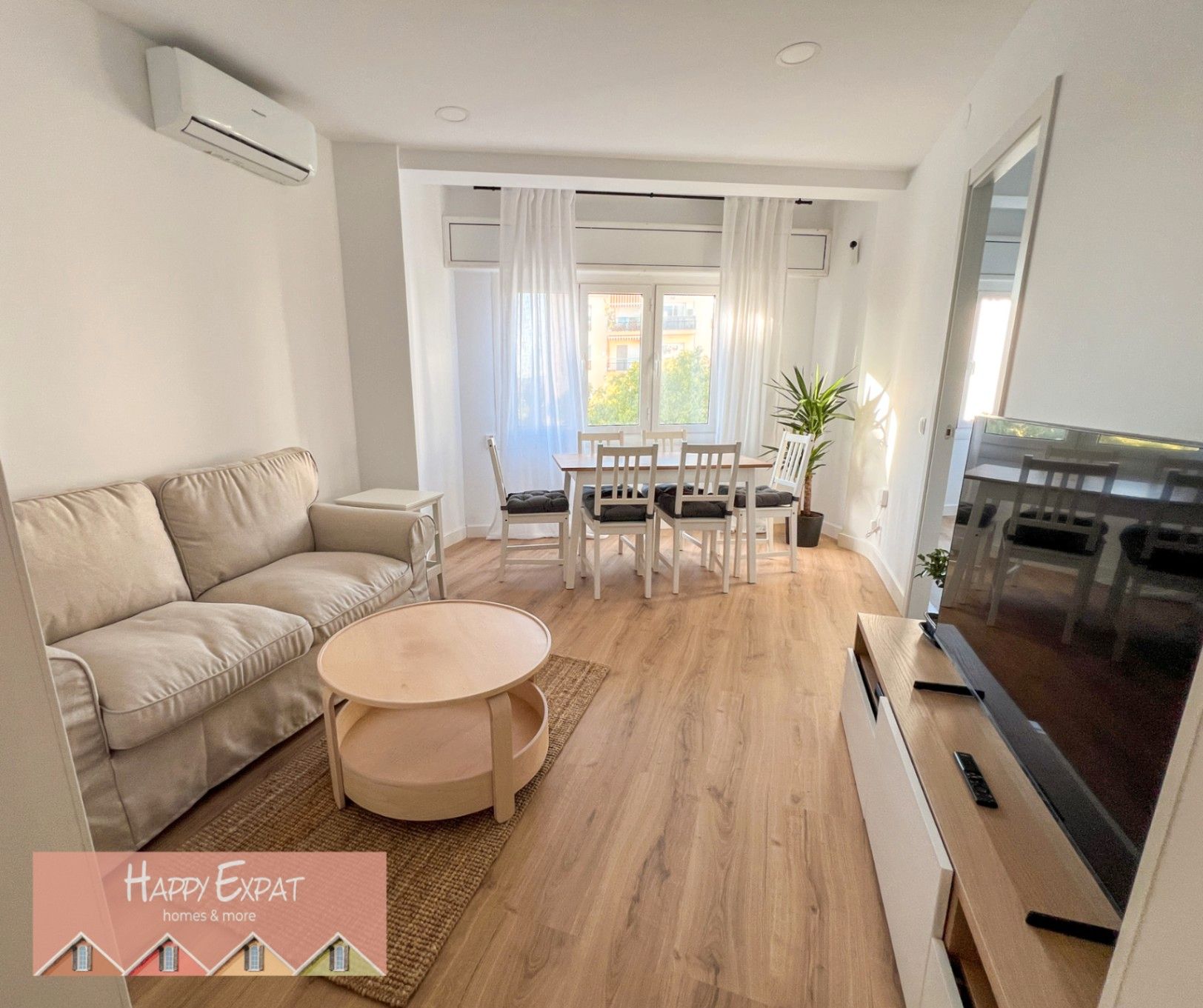 Sala d'estar de Pis de lloguer en Sitges amb Aire condicionat, Calefacció i Terrassa