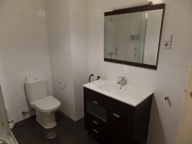 Baño de Piso en venta en Madrid con Aire acondicionado, Calefacción y Terraza