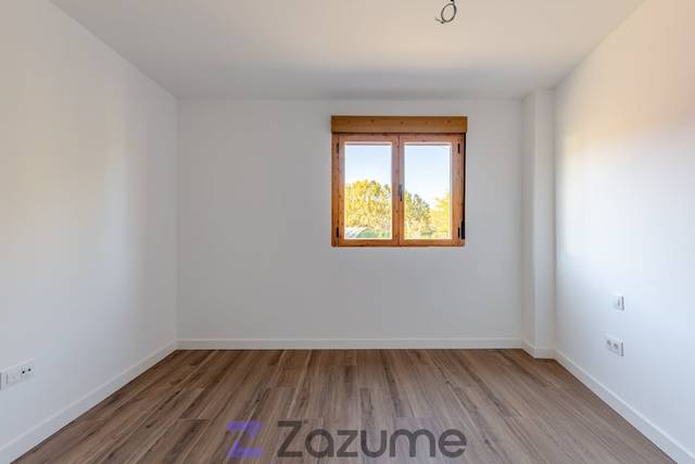 Piso en Alquiler en C. Carmen Descalzo en Venecia - Nueva Alcalá