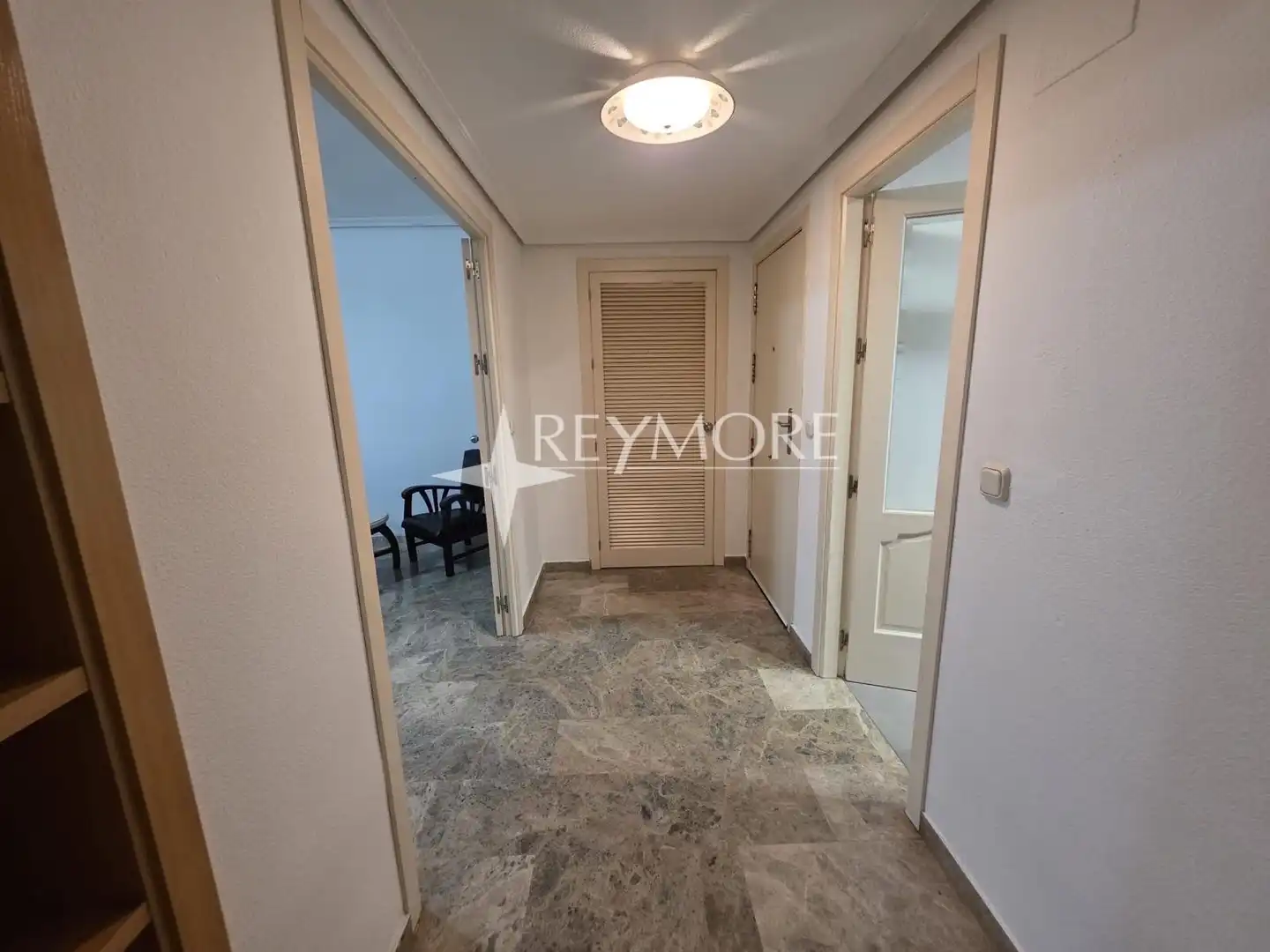 Piso con ascensor en venta en Poniente-Sur, imagen 2