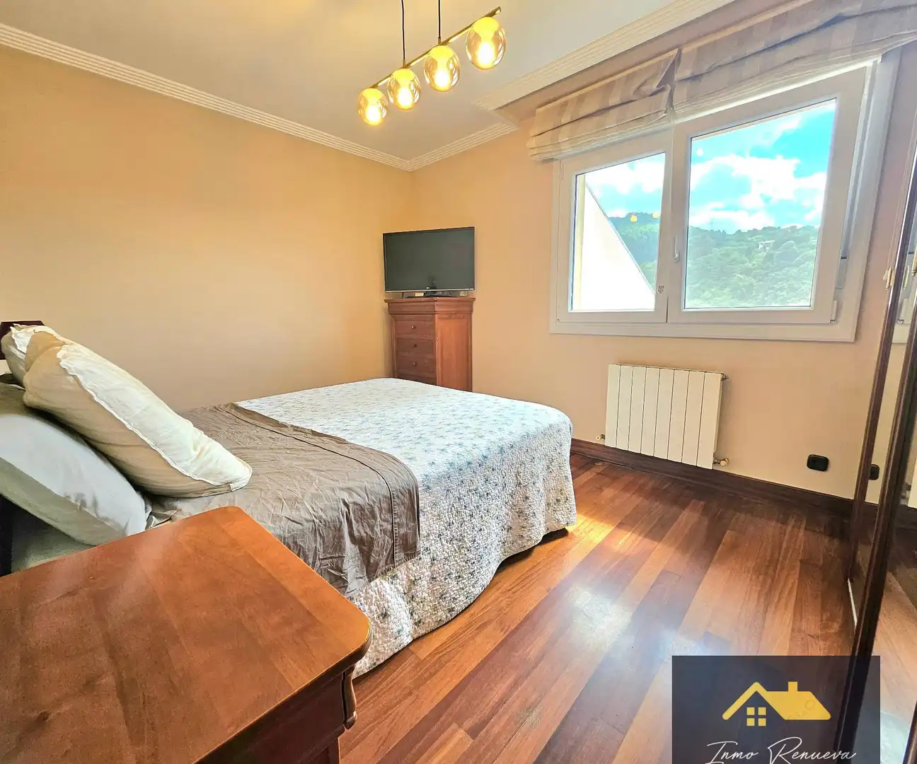 Bedroom of Flat for sale in Etxebarri, Bizkaia