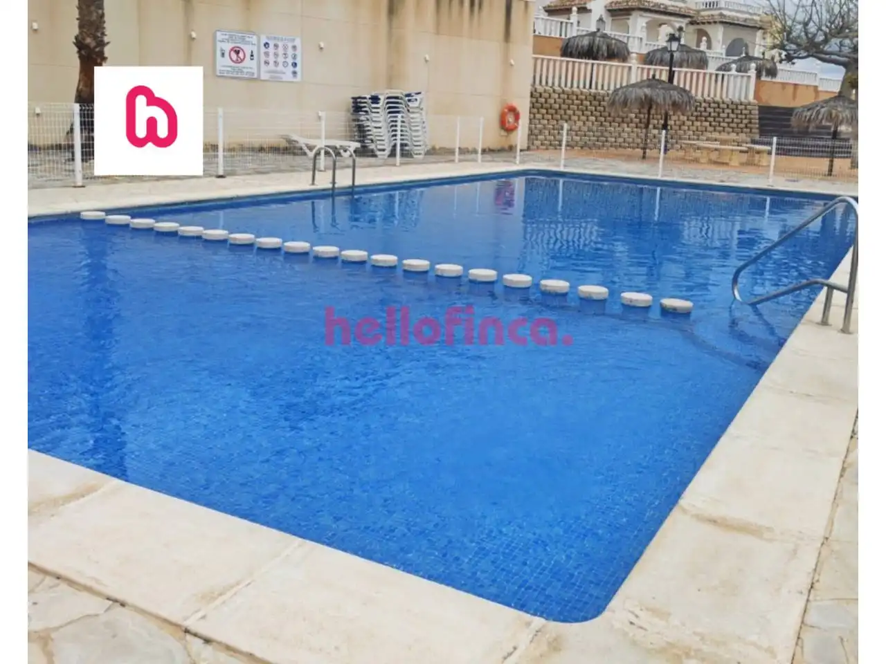 Schwimmbecken von Wohnung zum Verkauf in Orihuela mit Klimaanlage, Heizung und Privatgarten