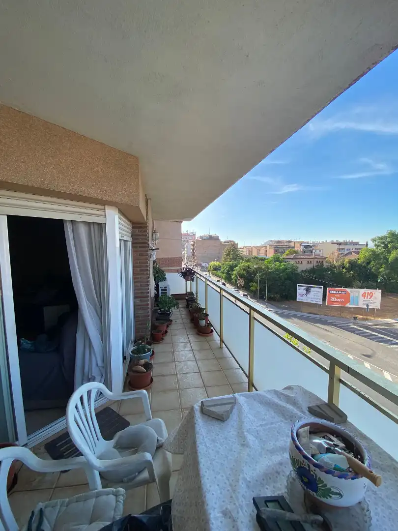 Appartamento con terrazza in vendita a Carrer de Ferrer i Busquets 132, imagen 4