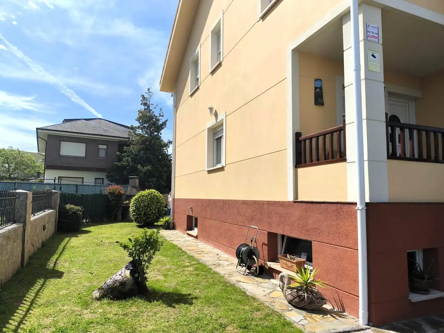 Exterior view of Detached homes for sale in Camargo  with Heating, Private garden and Furnished