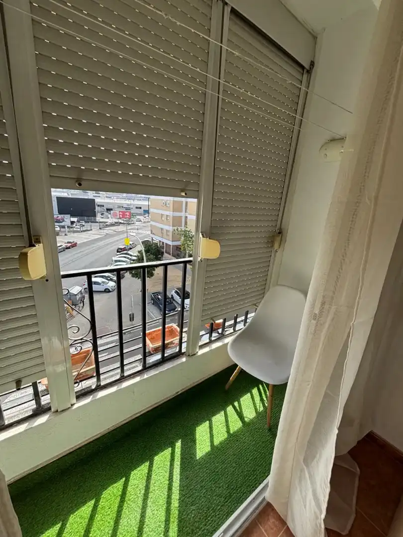 Balcony of Flat for share in San Pablo - Santa Justa