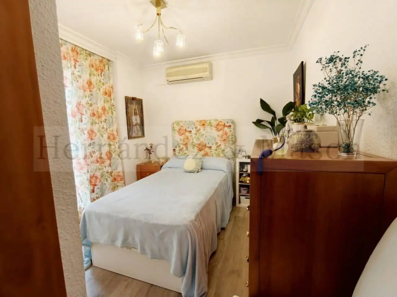 Bedroom of Flat for sale in Málaga  with Terrace and Storage room