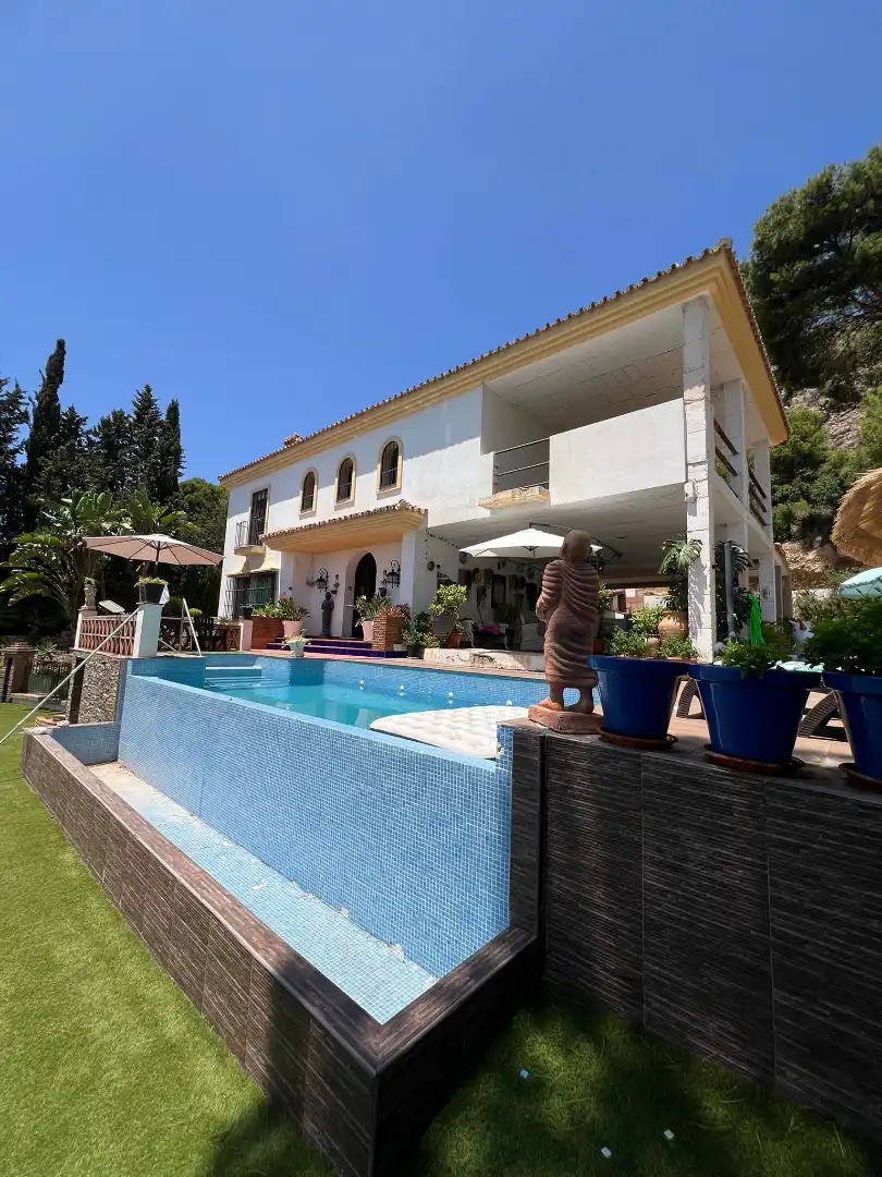 Exterior view of Houses for sale in Málaga  with Air Conditioner, Heating and Private garden