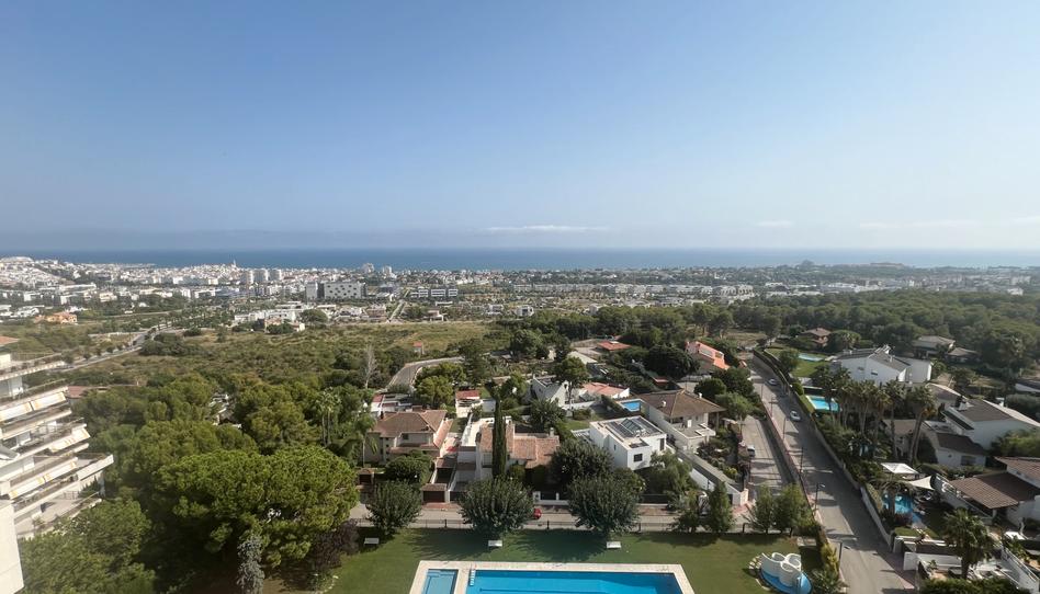 Foto 1 de Piso de alquiler en Carrer Bosc D'en Bruguera, 17, Vallpineda - Santa Bàrbara, Barcelona