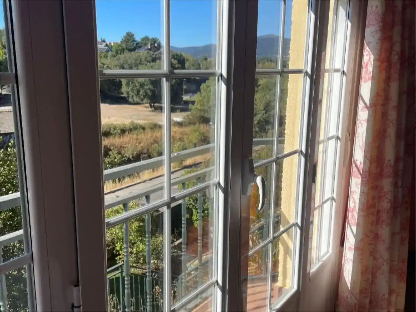 Terrasse von Wohnung zur Miete in Cercedilla mit Privatgarten, Abstellraum und Möbliert