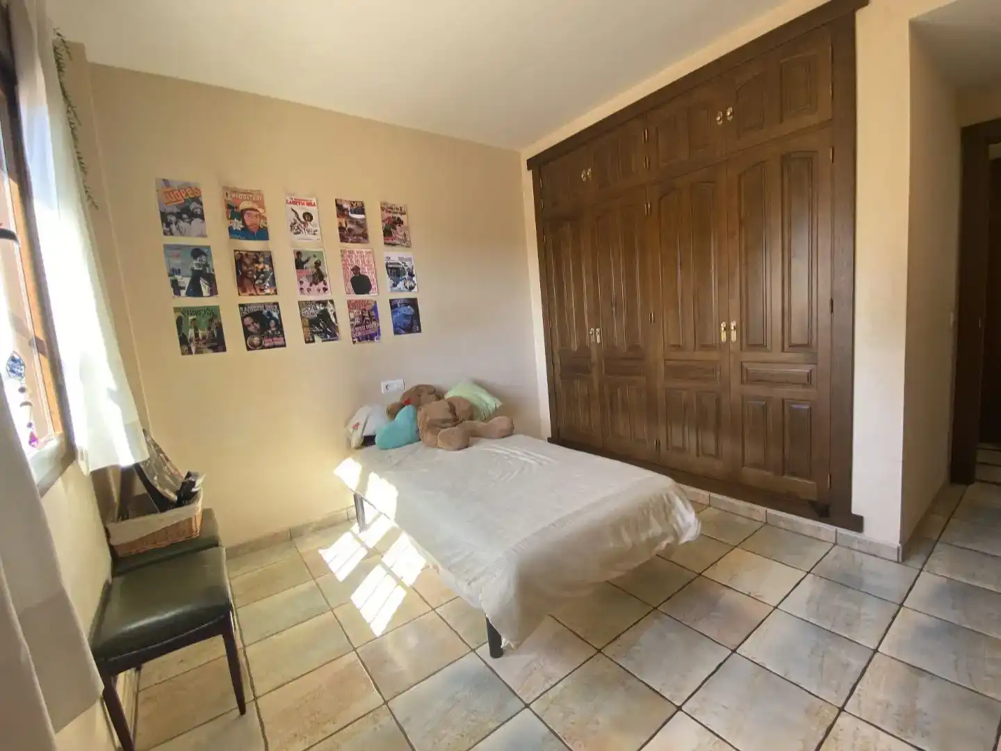 Dormitori de Casa o xalet en venda en Torremolinos amb Aire condicionat, Piscina i Balcó