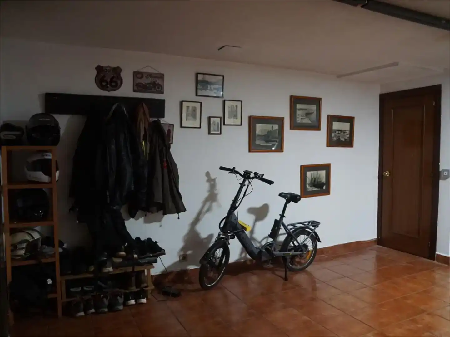 Casa adosada en venda a Carrer D'anna Tugas, 56, Montigalà
