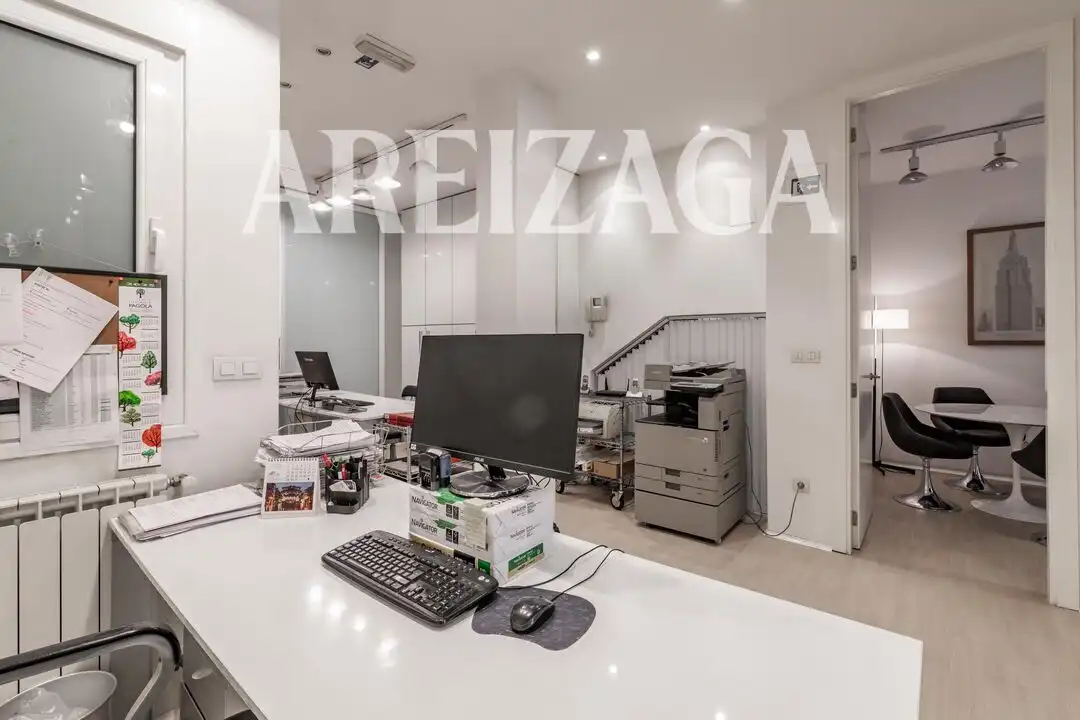 Büro zur Miete in Donostia - San Sebastián 