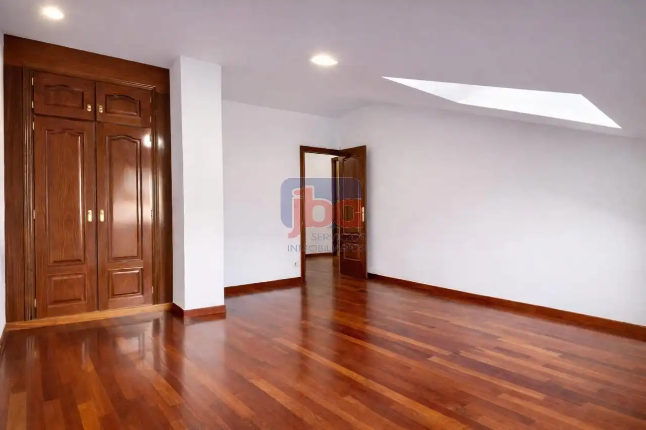 Dúplex amb ascensor en venda a Couto, imagen 17