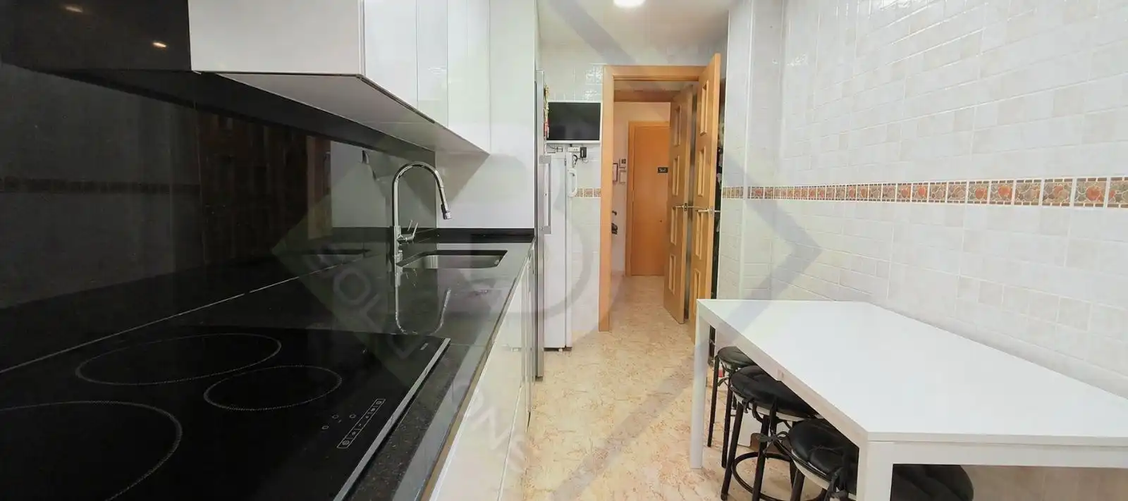 Piso en venta en CAMI RAL, Eixample