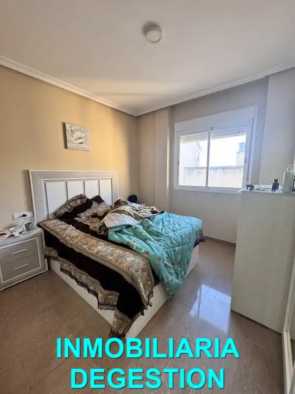 Flat with terrace for sale in Calle Áurea Galindo, imagen 9