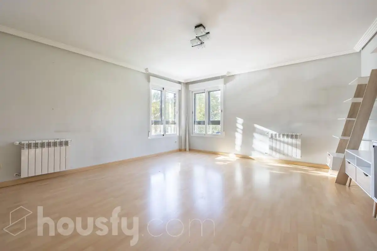 Flat for rent in Avenida de Madrid, Santa Bárbara - La Zaporra