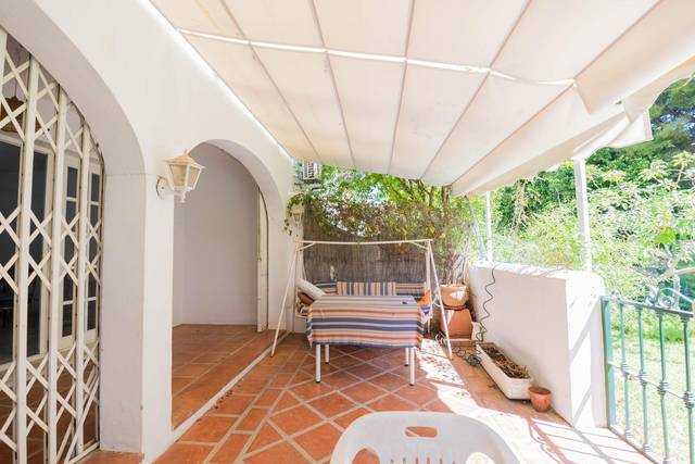 Casa adosada en Venta en Los Boliches