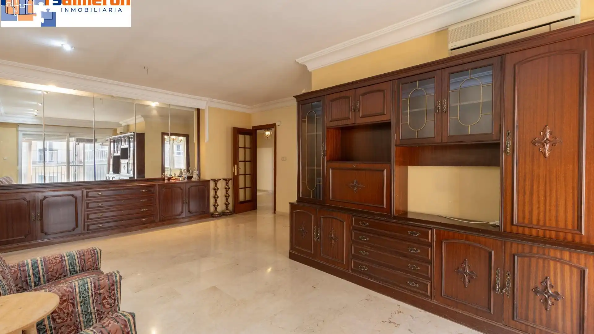 Wohnzimmer von Wohnung zum Verkauf in  Granada Capital mit Heizung, Terrasse und Balkon