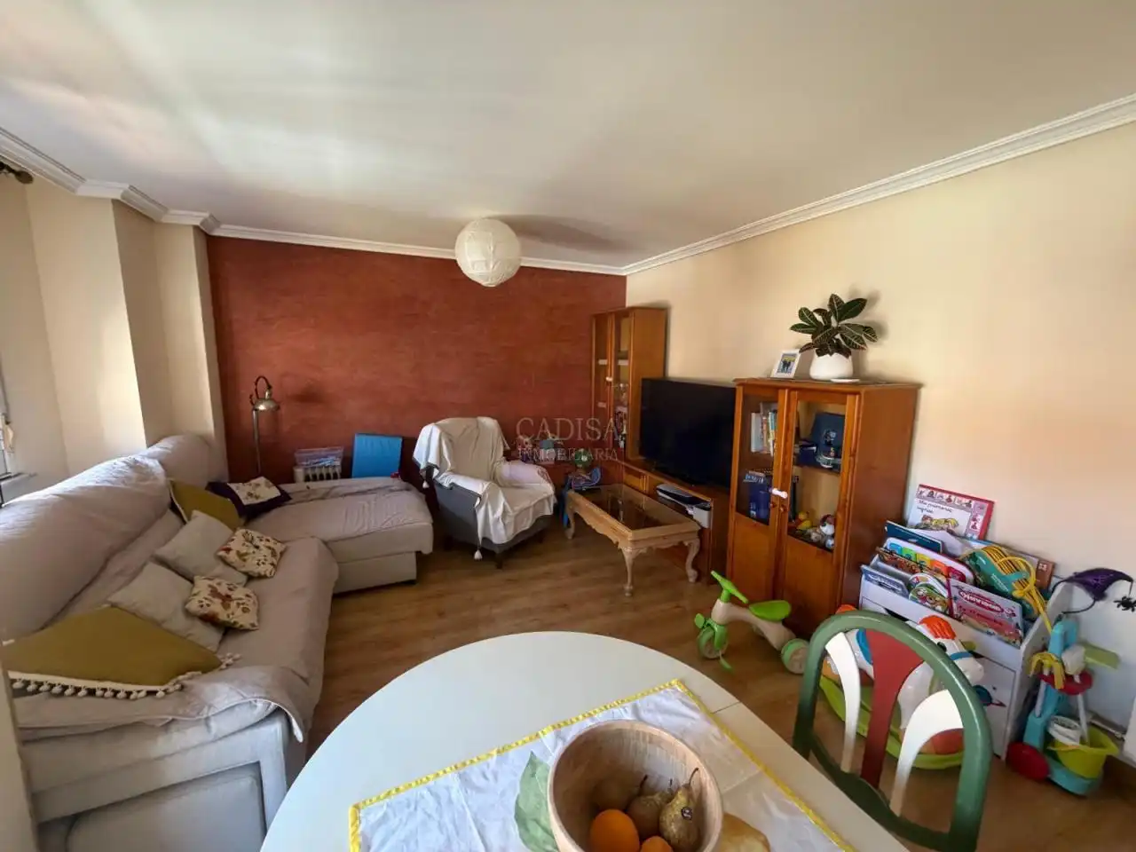 Living room of Flat for rent in Salamanca  with Heating, Terrace and Storage room