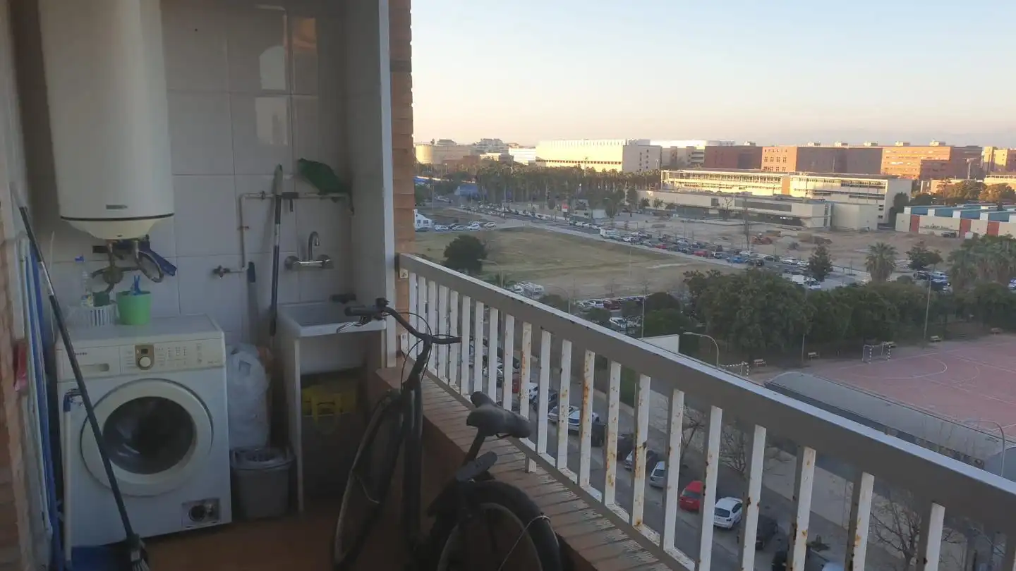 Flat for rent in Plaça de José María Orense, La Carrasca