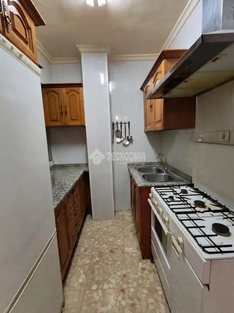 Cuina de Casa adosada en venda en Marchena