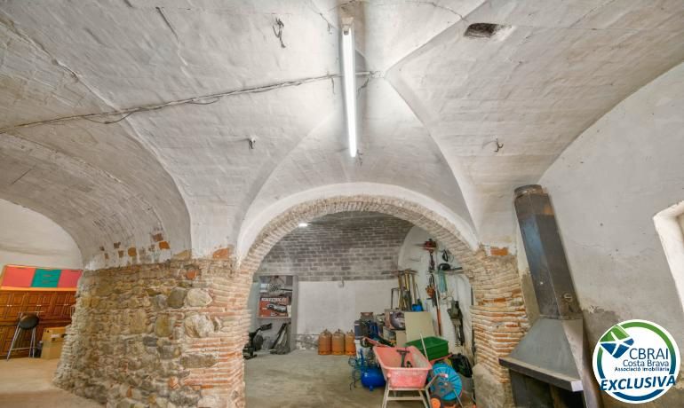 Finca rústica en venta en Carrer Vilella, 34, Peralada