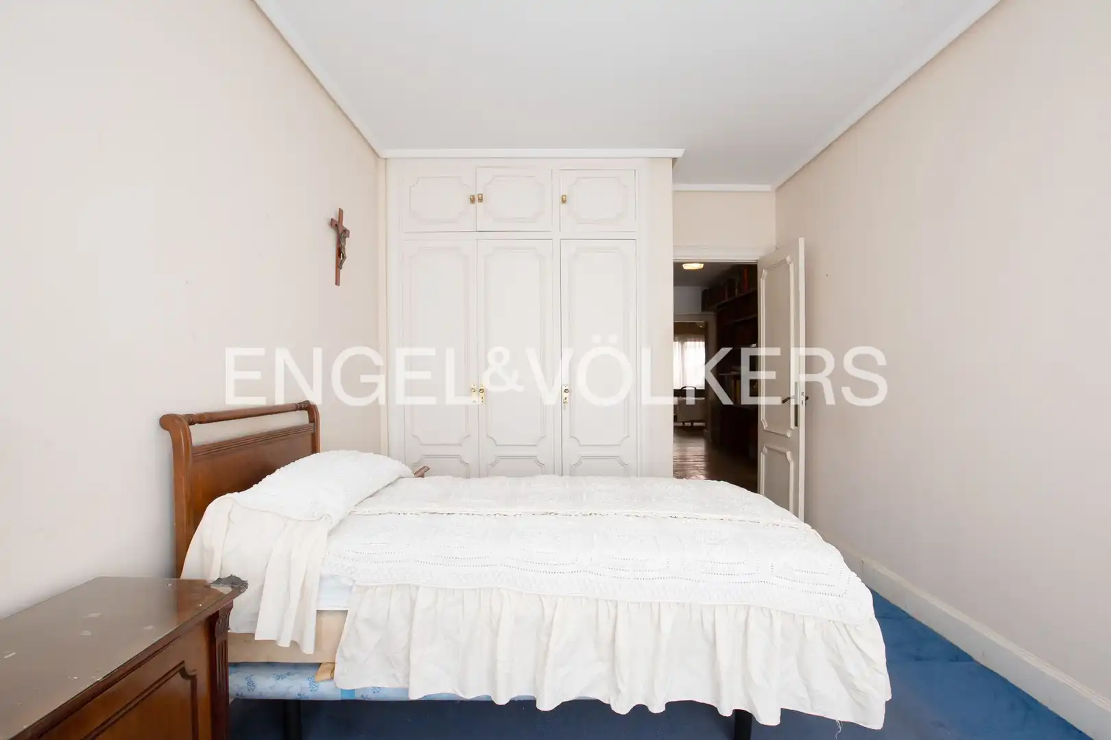 Bedroom of Flat for sale in Getxo   with Heating, Terrace and Storage room