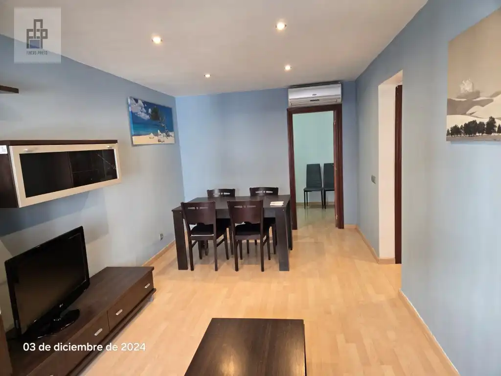 Piso de alquiler en Calle Sant Isidre, Pallejà