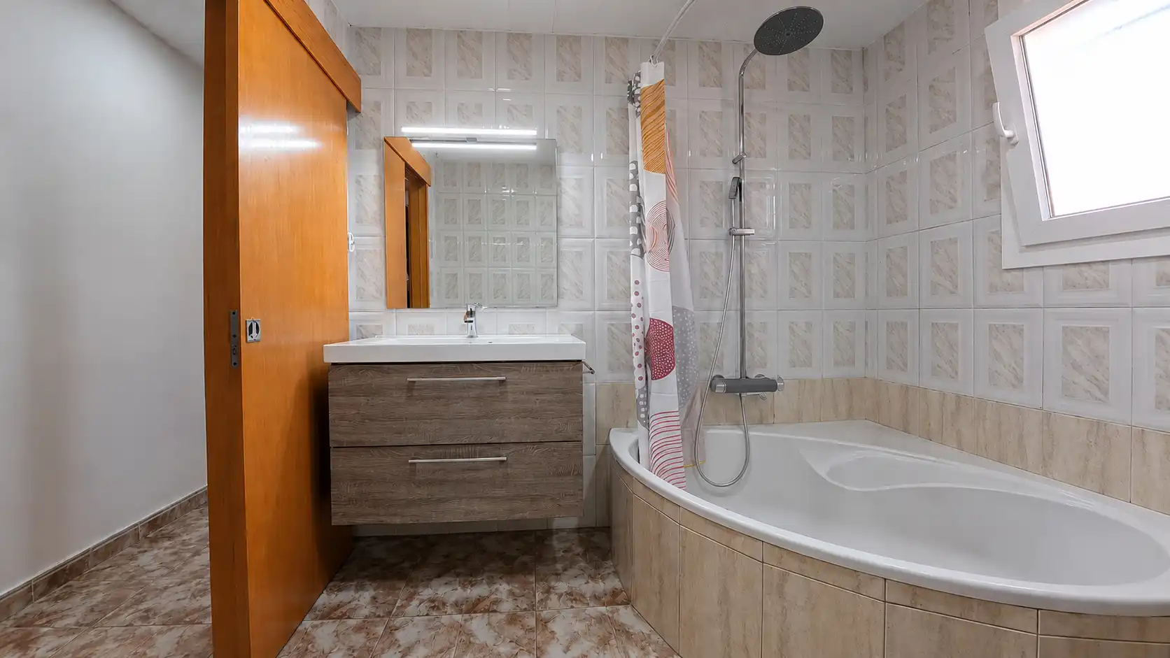 Baño de Casa o chalet en venta en Cunit con Aire acondicionado, Calefacción y Jardín privado