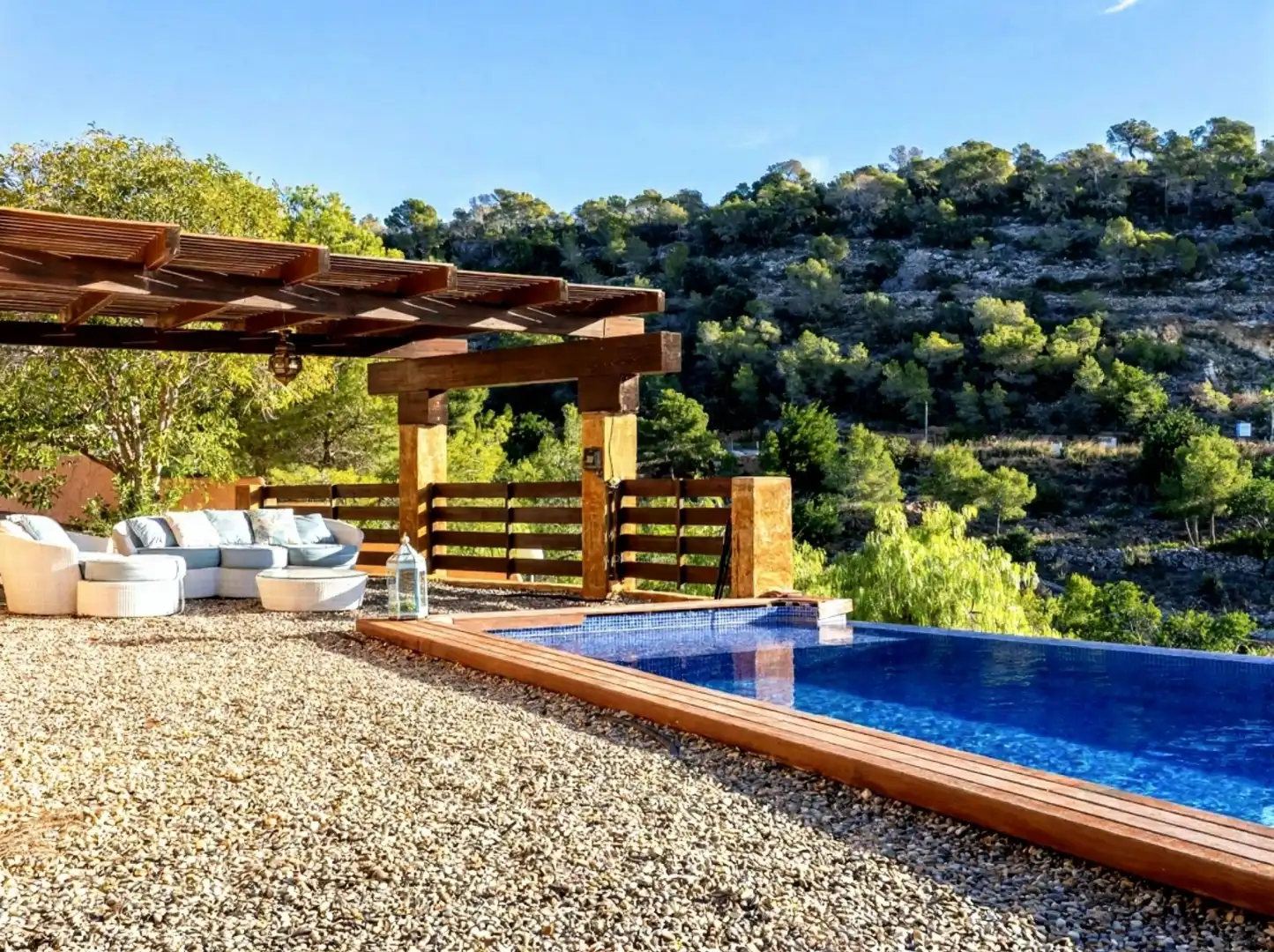 Piscina de Casa o chalet en venta en Roda de Berà con Aire acondicionado, Calefacción y Jardín privado