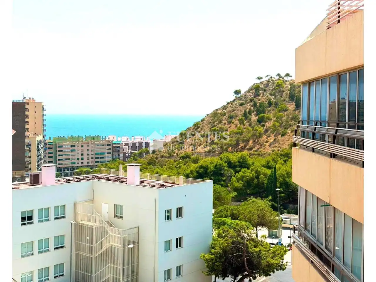 Flat with lift for sale in Plaza Doctor Gómez Ulla, imagen 3