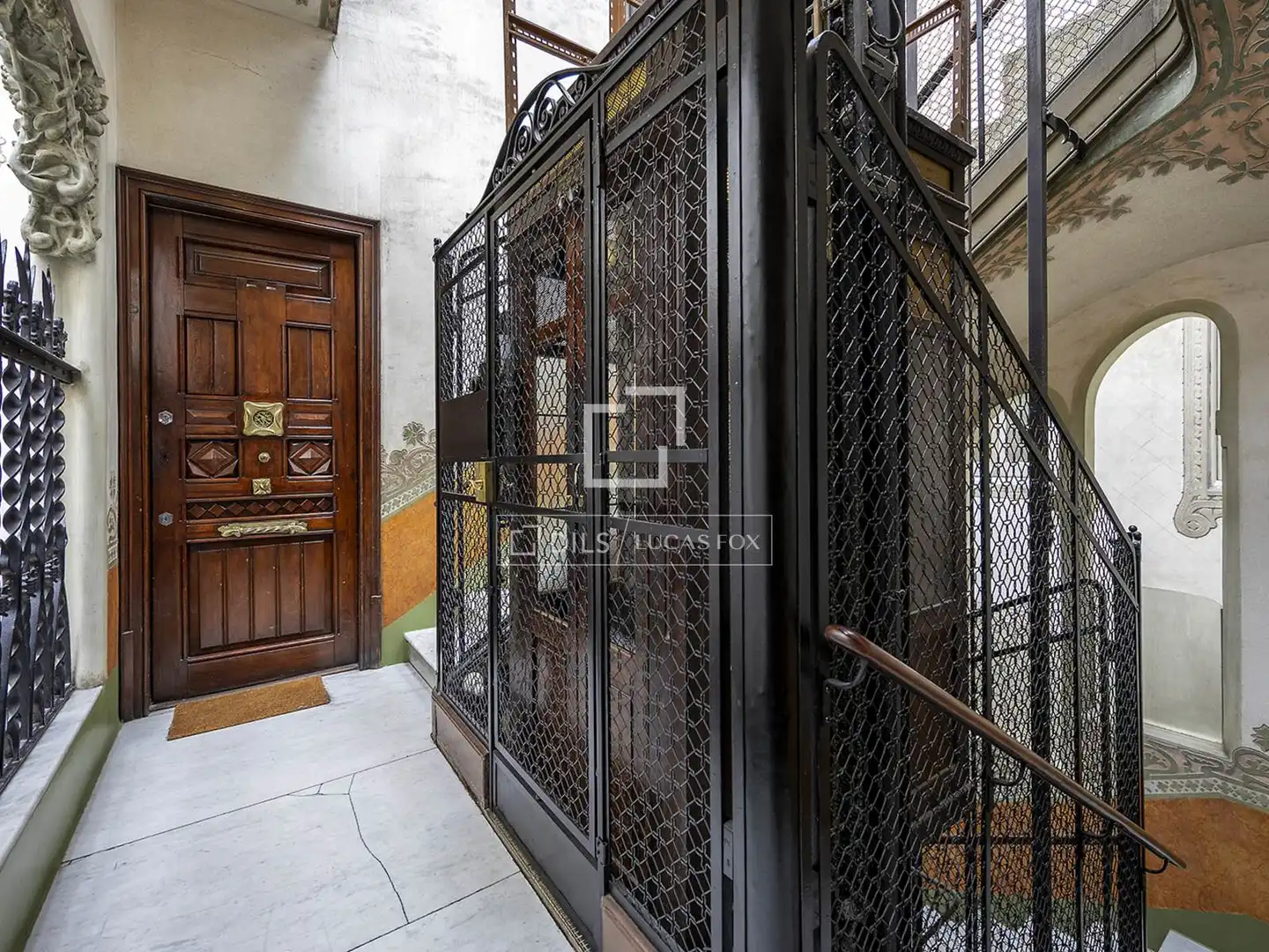 Flat for sale in Barcelona  with Air Conditioner, Heating and Terrace