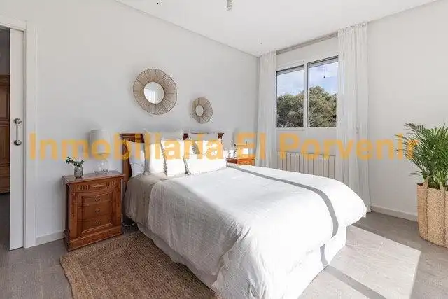Bedroom of Houses for sale in Torrent  with Air Conditioner, Heating and Private garden
