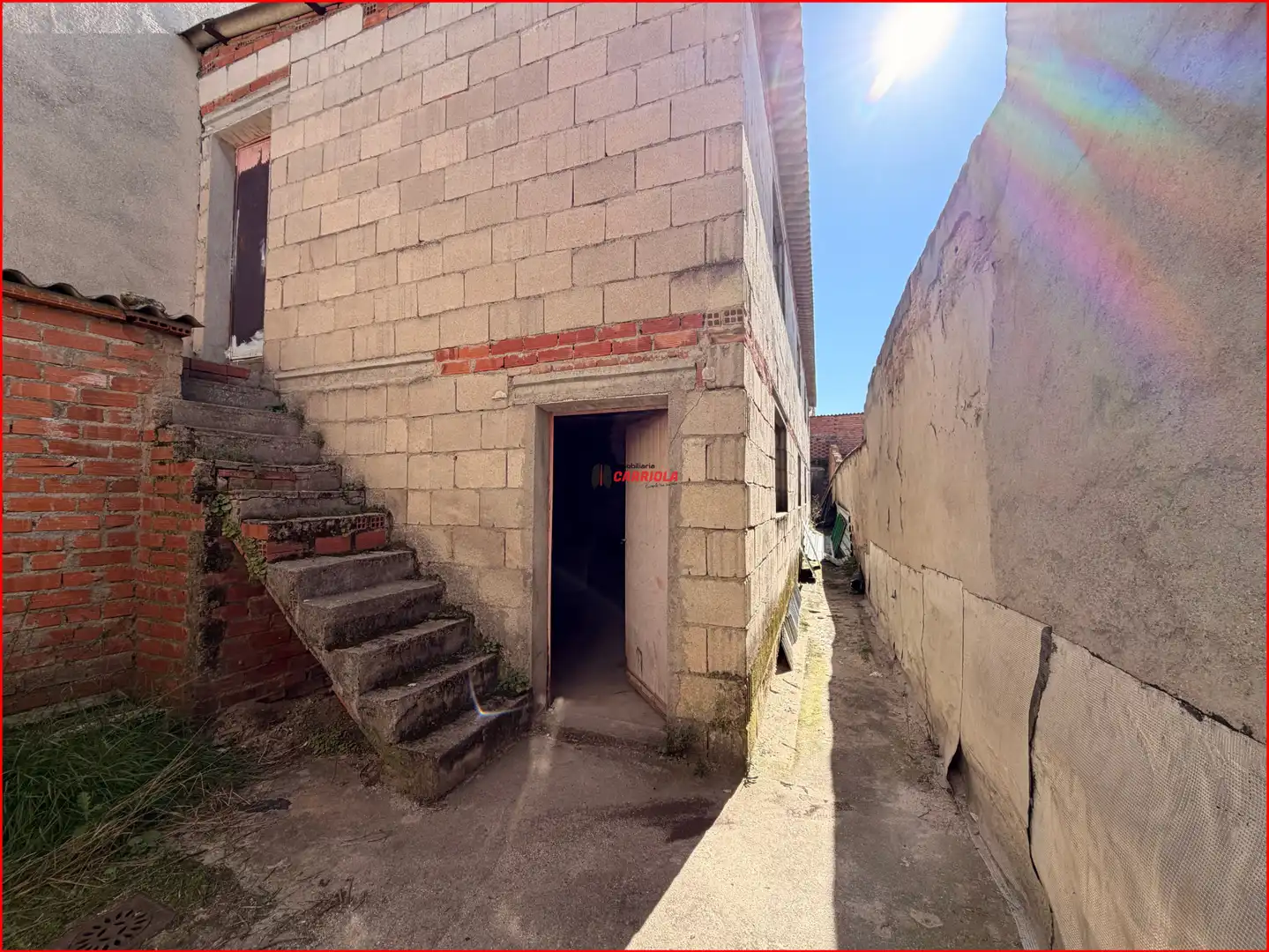 Casa adosada en venta en La Torre de Esteban Hambrán