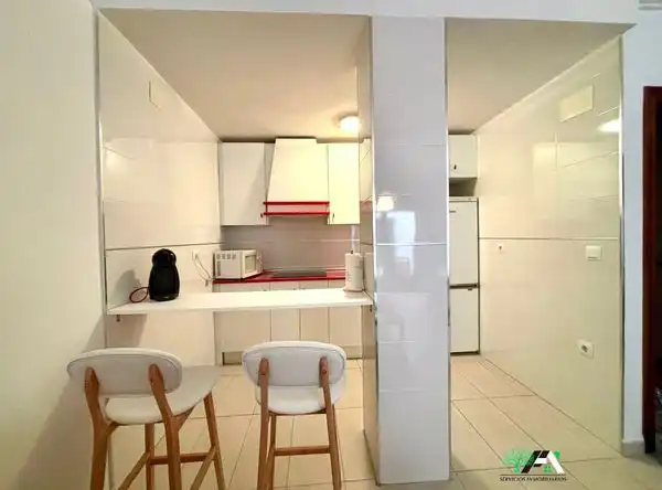 Apartament amb terrassa de lloguer a Calle General Marchesis, imagen 3