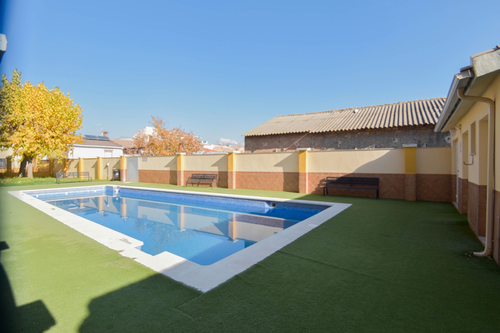 Piscina de Pis en venda en Churriana de la Vega amb Aire condicionat, Traster i Moblat