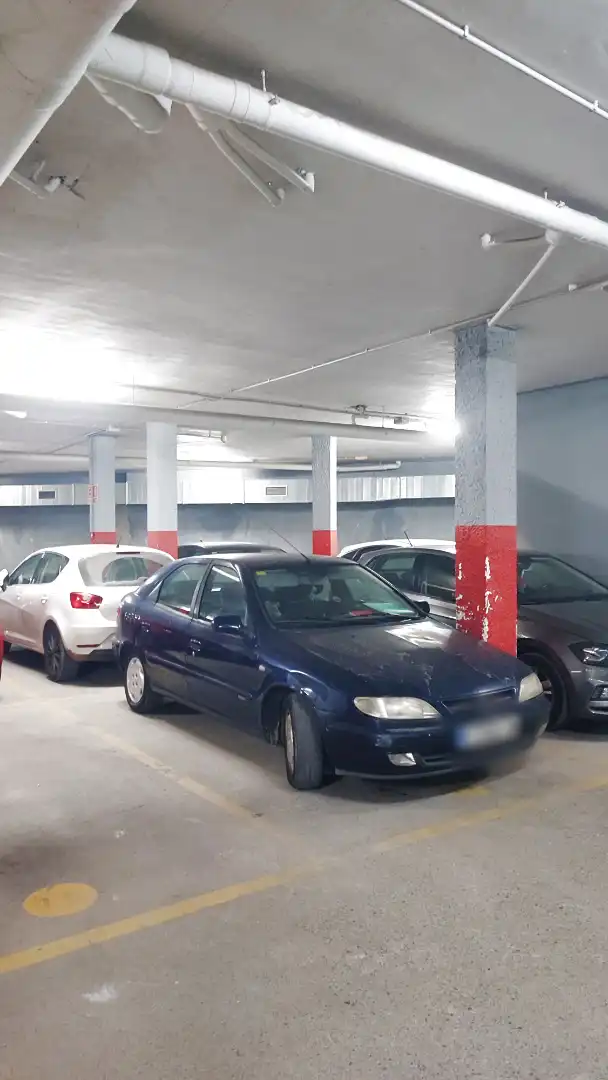 Aparcament de Apartament en venda en Manresa amb Aire condicionat, Calefacció i Moblat